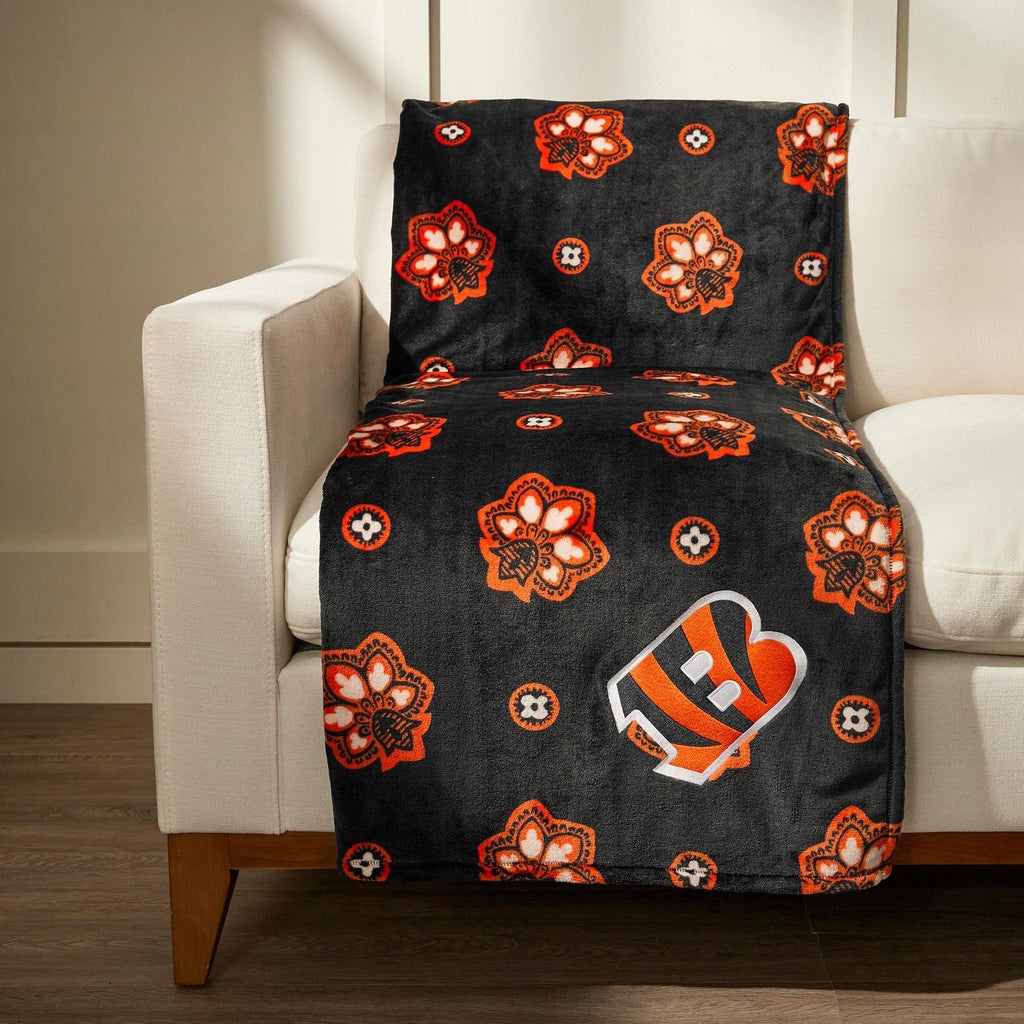 NFL Oversized Throw Blanket-Cincinnati Bengals Bandana-Image 1-Vera Bradley