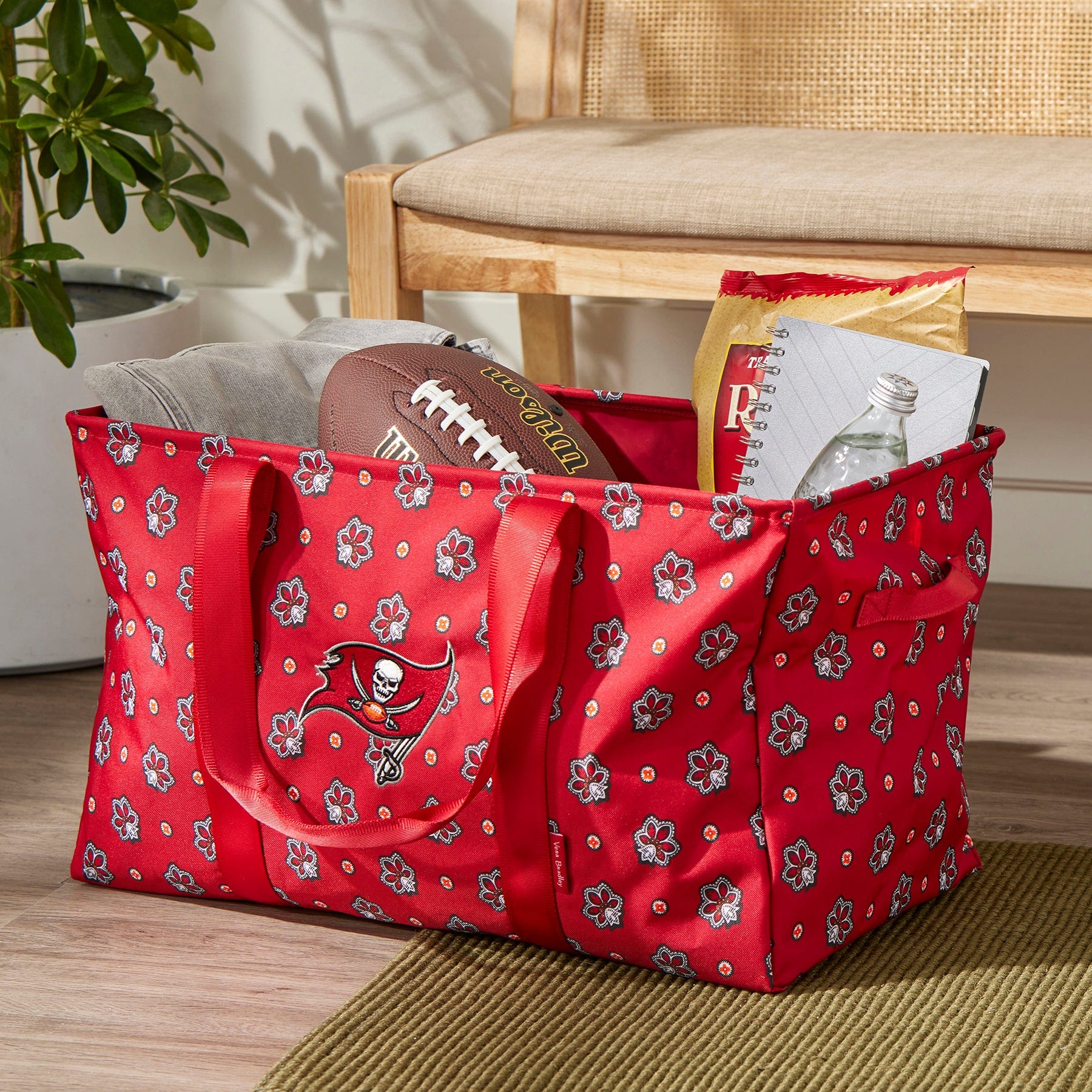 NFL ReActive Large Car Tote-Tampa Bay Buccaneers Bandana-Image 1-Vera Bradley