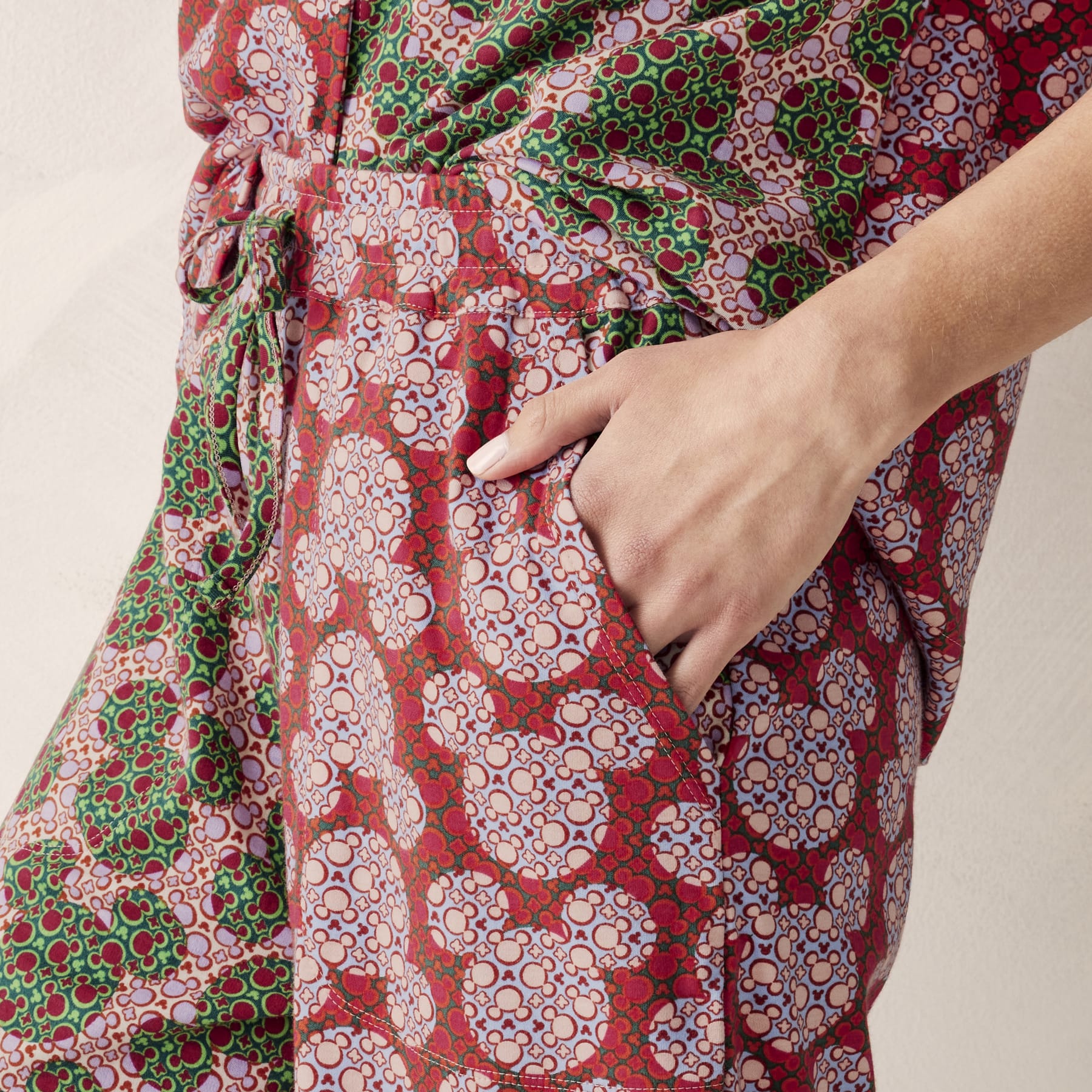 Disney Button-Down Pajama Set-Image 4-Vera Bradley