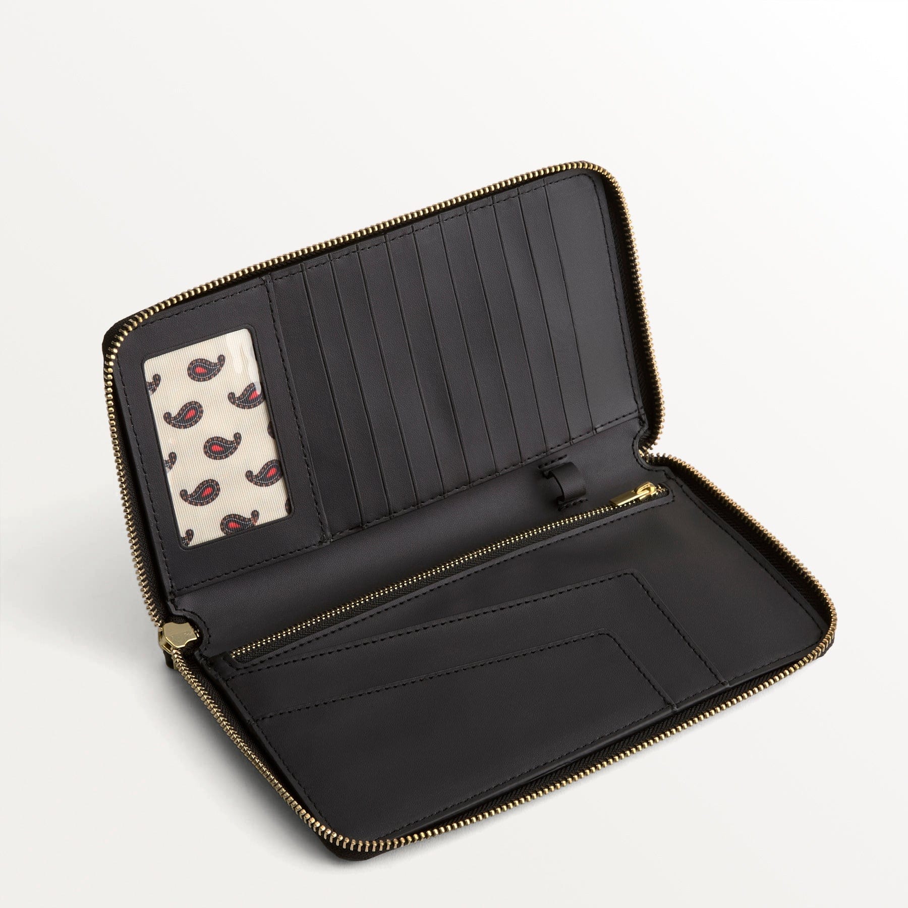 Travel Wallet-Image 3-Vera Bradley