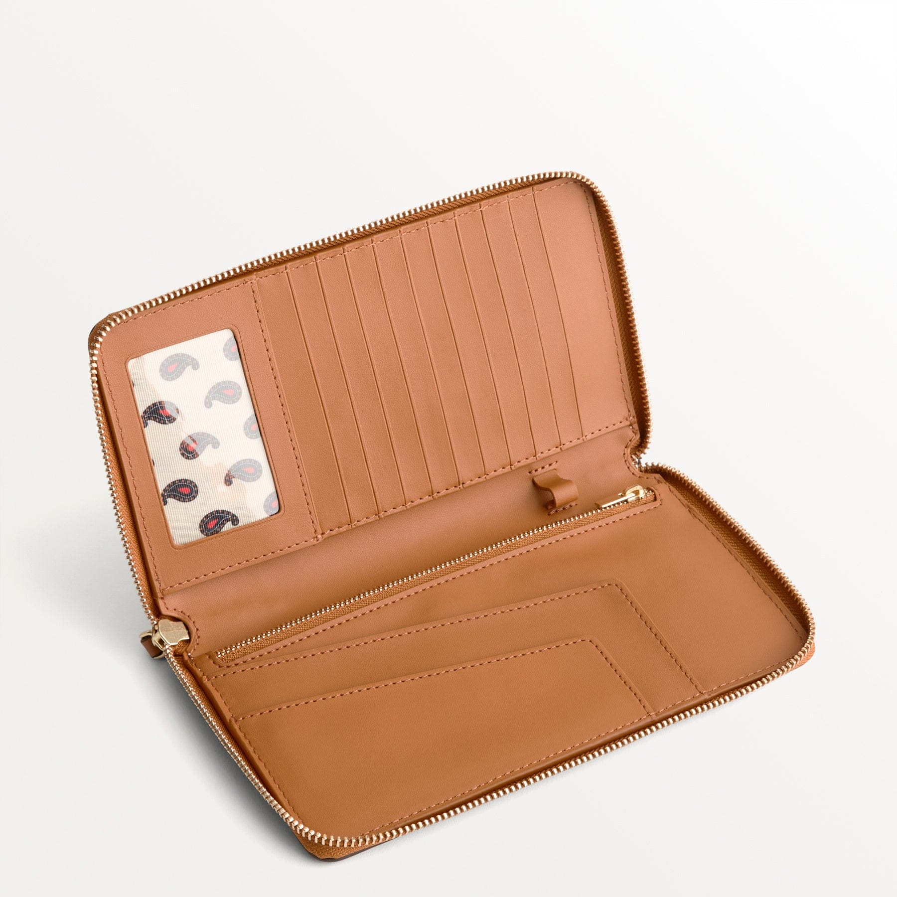 Travel Wallet-Image 3-Vera Bradley