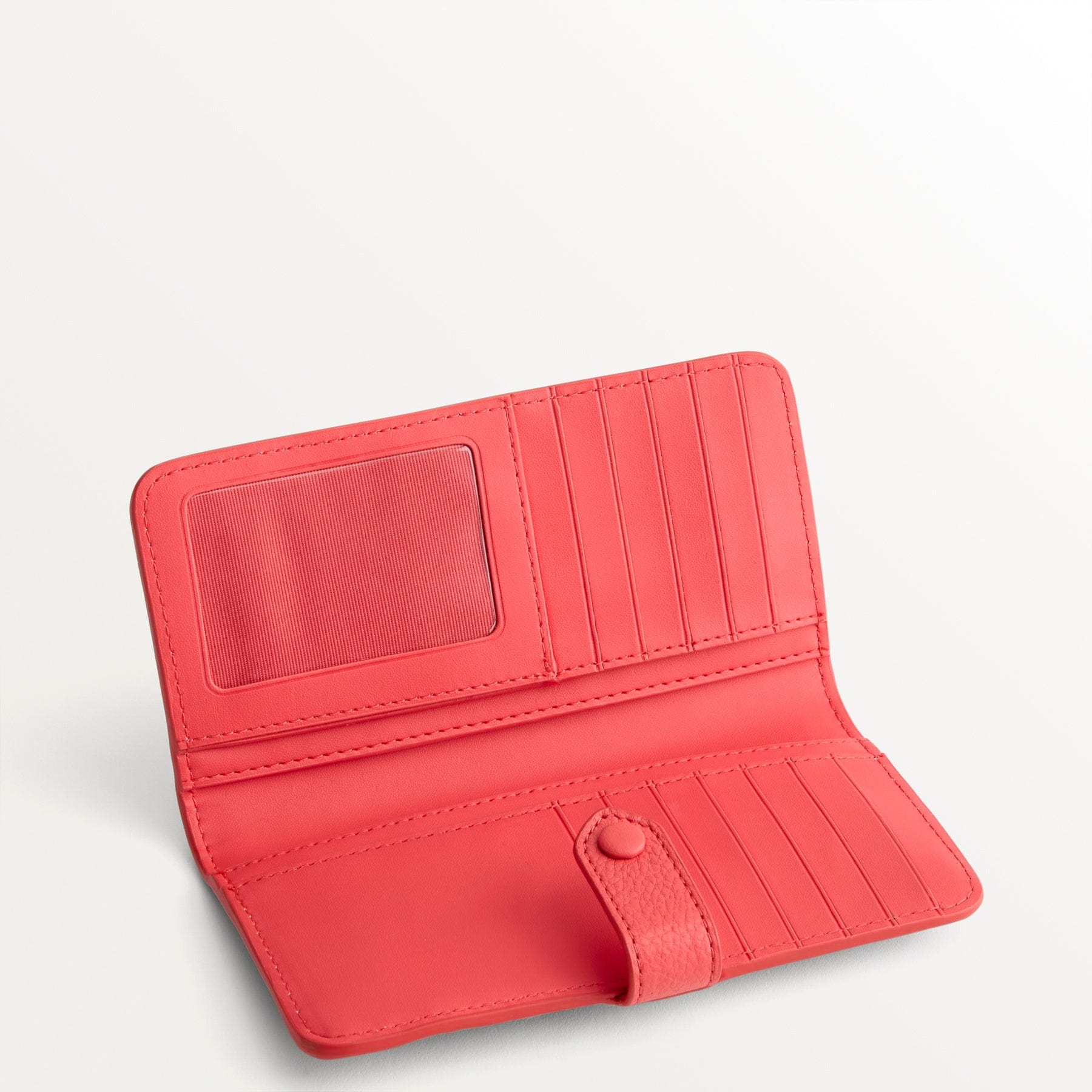 Tab Wallet-Image 3-Vera Bradley